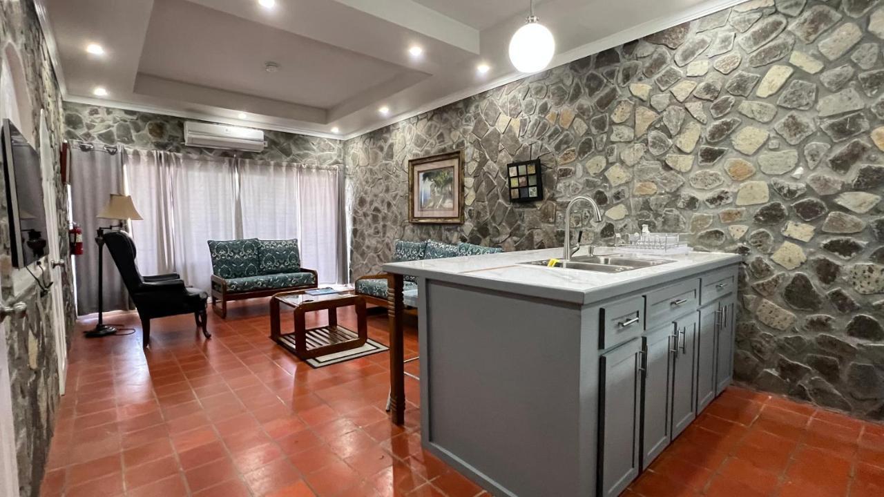 Hotel Stonetrail Arnos Vale Exterior foto